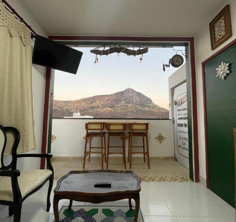 Ilha dos Araujos Apartment | Cobertura com vista pro por do sol