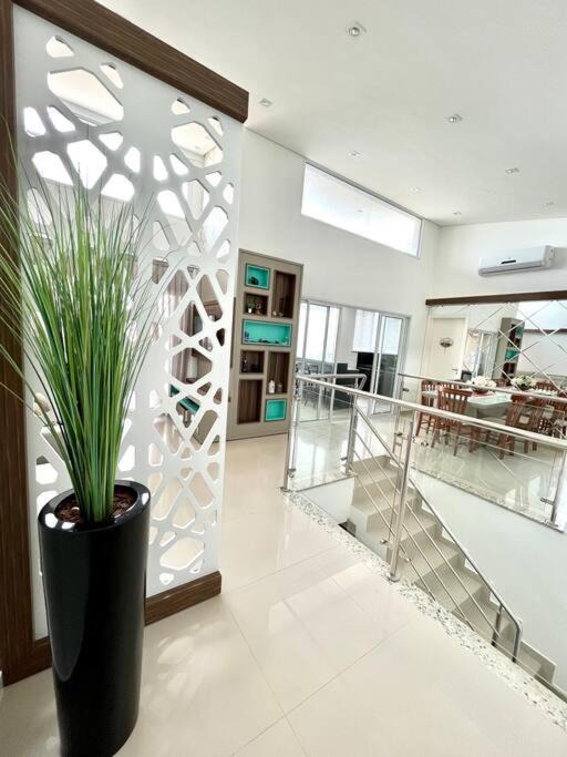 Canto Grande Apartment | Cobertura Duplex com Vista Mar entre 2 Praias
