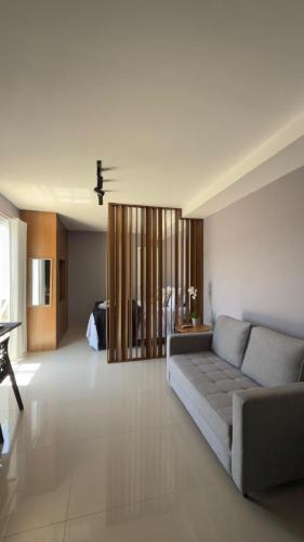Vargem Grande Apartment | Cobertura Linear no Recreio - Varanda Grande, Vista Montanhas, Próx Praia, Garagem, Acomoda até 4 pessoas