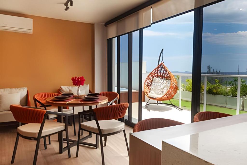 Piratininga Apartment | Cobertura Premium - Vista mar e piscina privativa