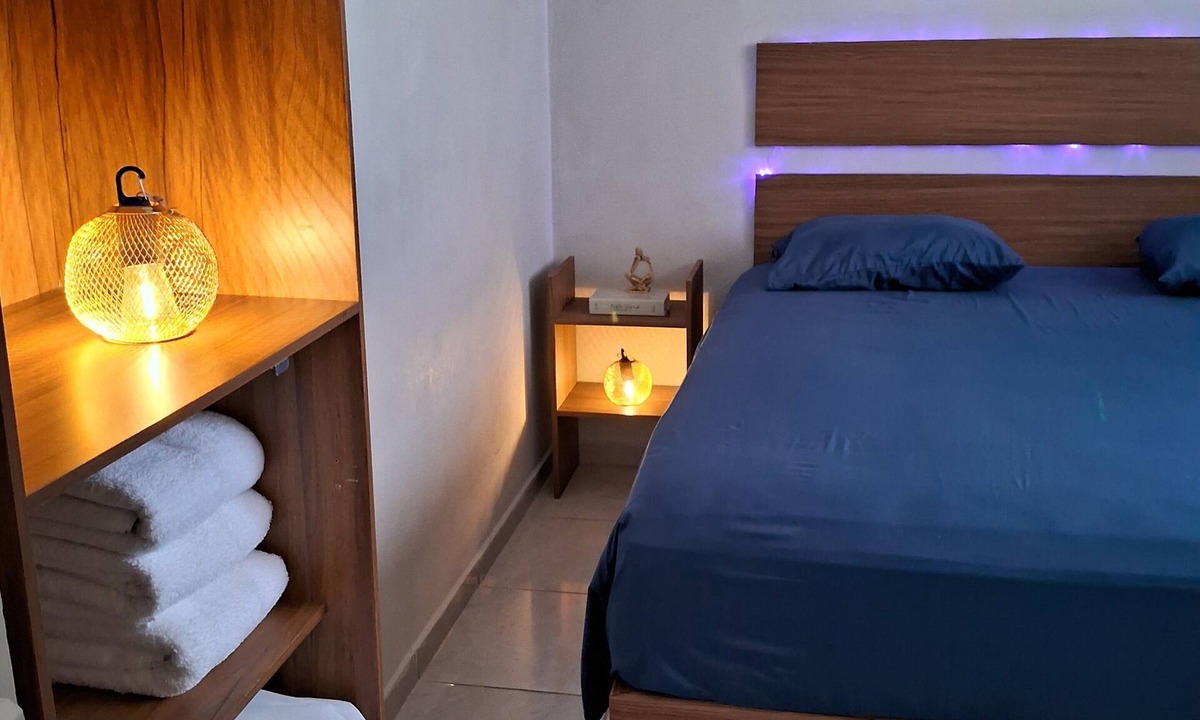 Ernani Satyro Apartment | Comfortable apartment with Wi-Fi and great location.