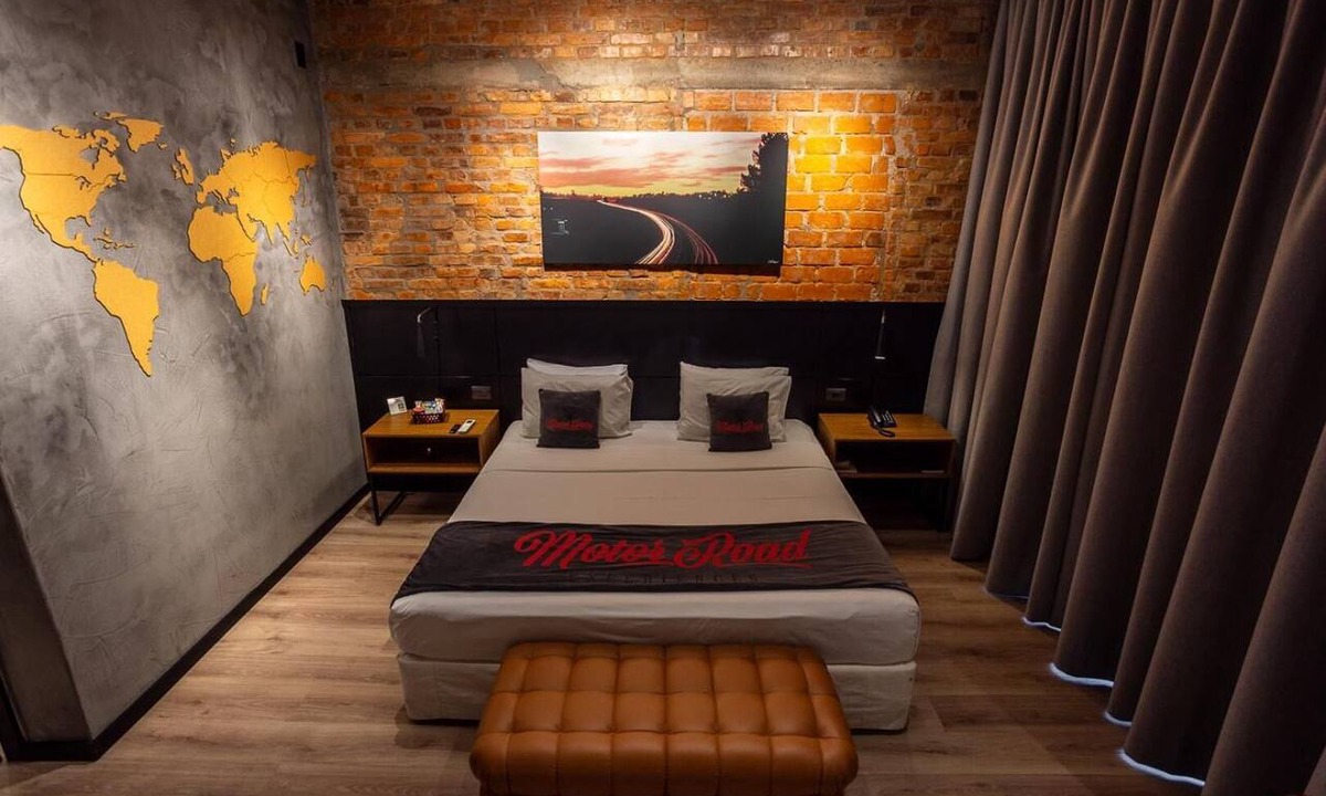 Centro Hotel | Comfortable Single Room Perfect for Extended Stays Near Downtown Attractions
