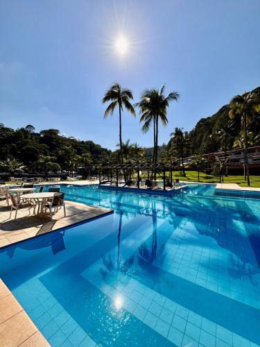 Pontal Apartment | Condomínio à Beira-Mar, Praia Privada e Piscina