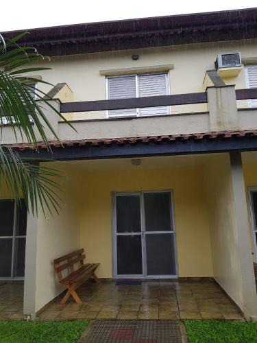 Vila Clais House | Condomínio Guaraciaba
