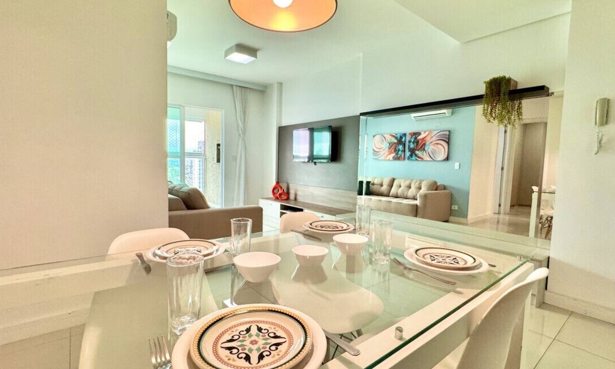 Matriz Apartment | Confortável Apt 2 Quartos frente Shopping Curitiba