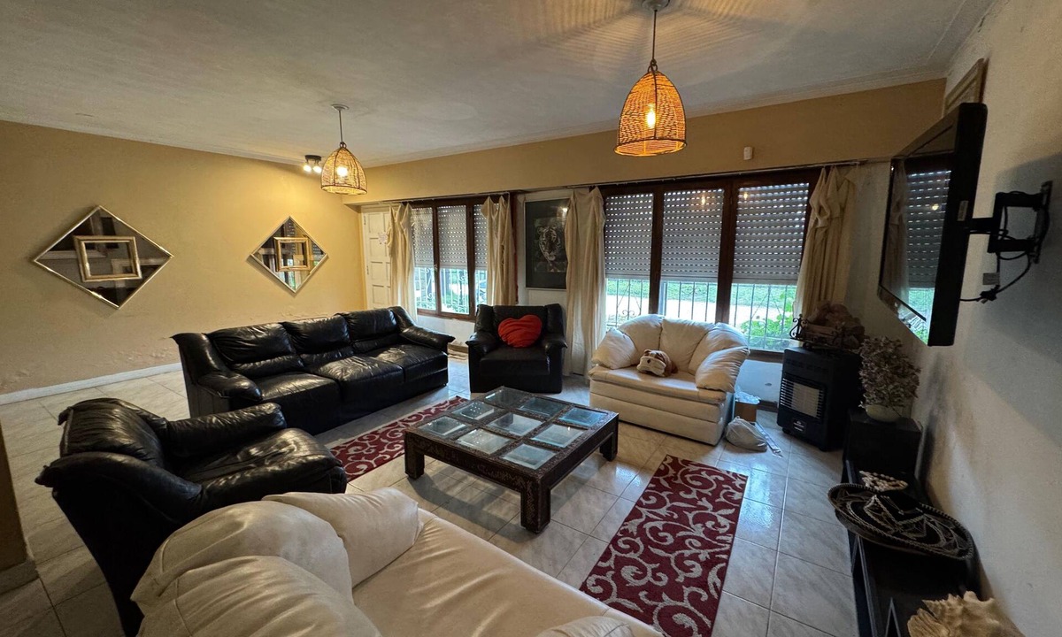 Las Colinas de Peralta Ramos Ski Chalet | Confortable chalet in Mar del Plata with WiFi, CoWork Space