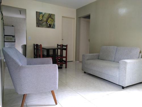 Jardim Rafael Apartment | Conforto em Bertioga, 2 Dorms, Wi-Fi e Aceita Pet - LA16