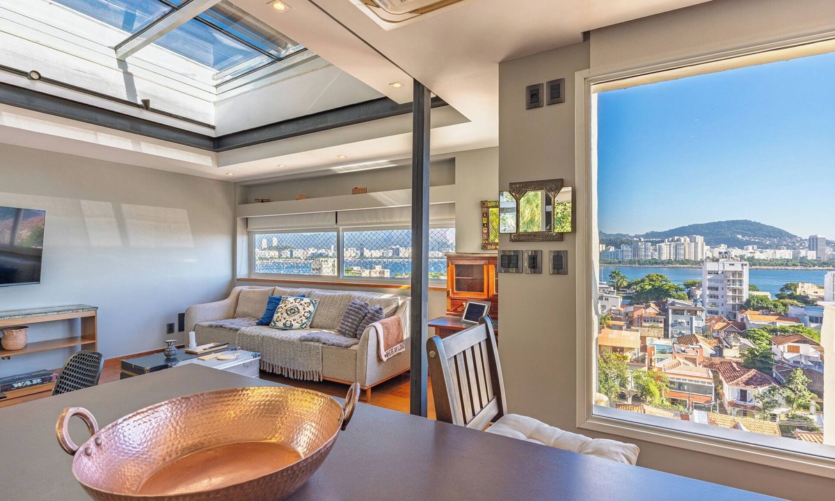 Urca Apartment | Contemporary penthouse with ocean and Christ the Redeemer views - Urca Boutique