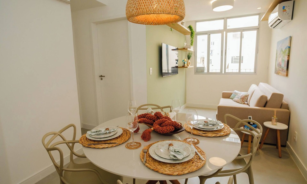 Copacabana Apartment | Copacabana refuge, comfort 190m from the beach.
