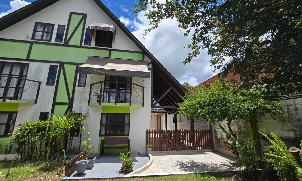 Chapada dos Guimaraes Ski Chalet | Cozy Chalet in a Gated Community in Chapada dos Guimarães