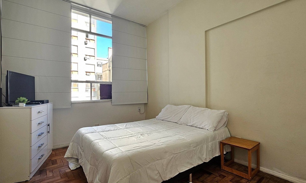 Leme Apartment | Cozy hideaway 5 minutes from the beach