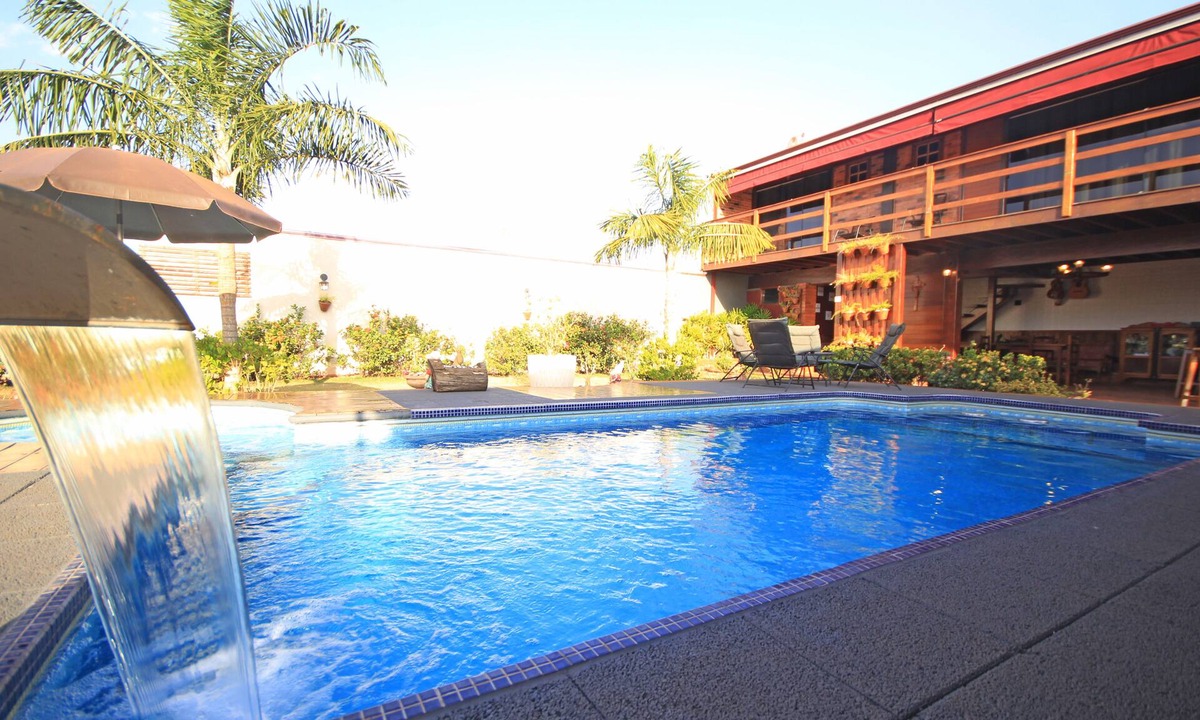 Olimpia House | Cozy house less than 4 km from the Termas dos Laranjais and Hot Beat parks.