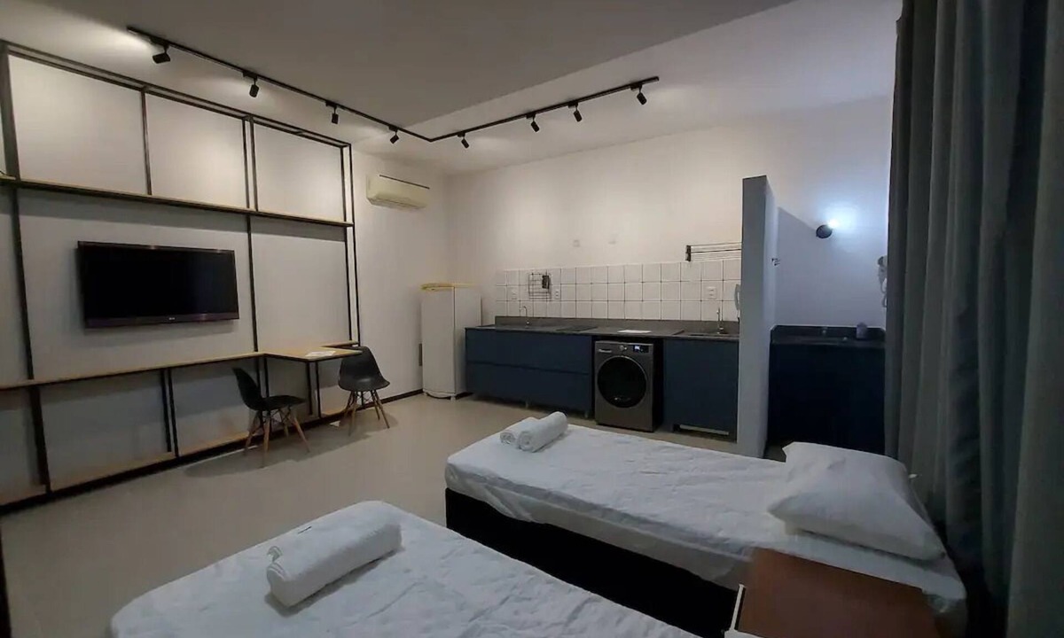 Centro Apartment | Cozy studio apartment close to Aperam Centro!