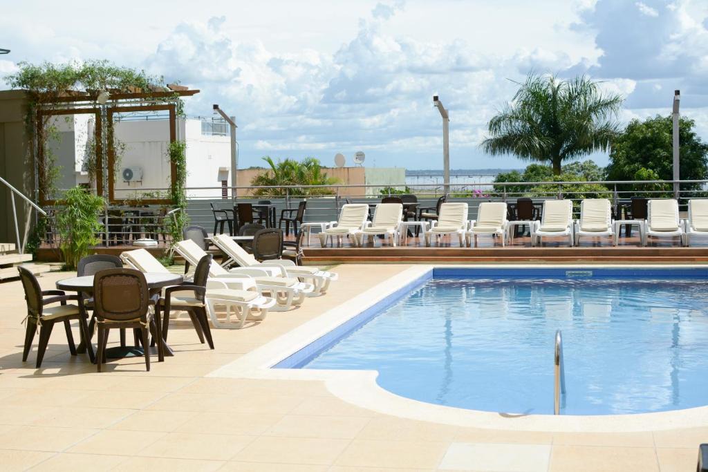 Encarnacion Hotel | De la Trinidad Hotel