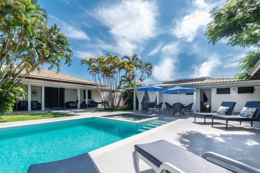 Buzios House | Deliciosa casa em Geribá com hidromassagem e área gourmet