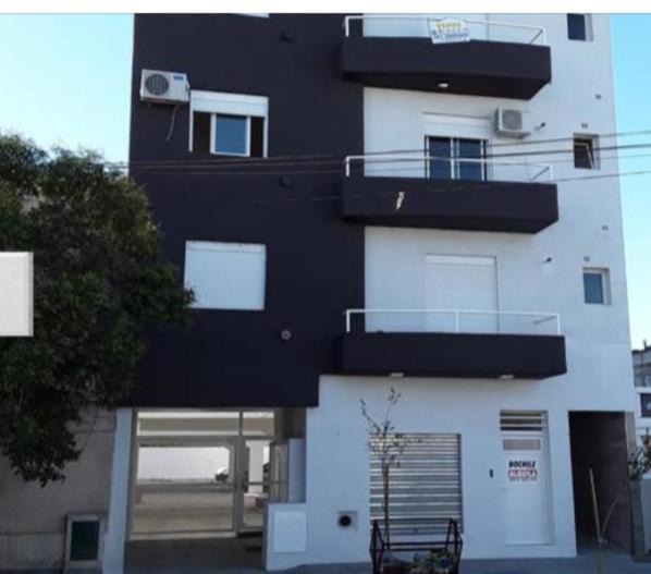 Bahia Blanca Apartment | DEPARTAMENTO AMOBLADO CON COCHERA