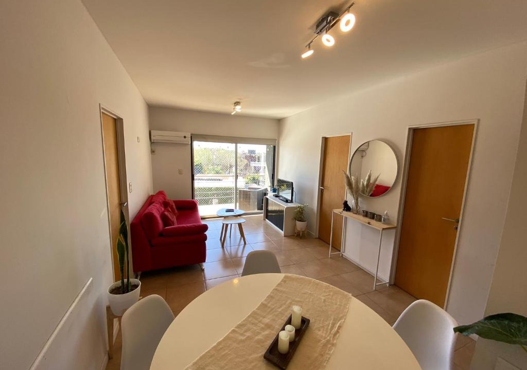 Tigre Apartment | Departamento centrico en Tigre - Con Piscina y cochera