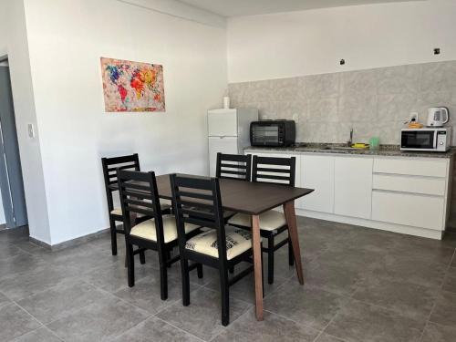 San Rafael Apartment | Departamento Los Sauces 788 Planta alta