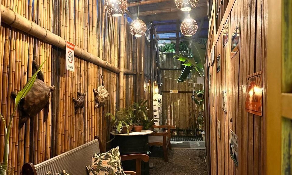 Vila dos Remedios Hostel | Doce Lar Acomodações Noronha