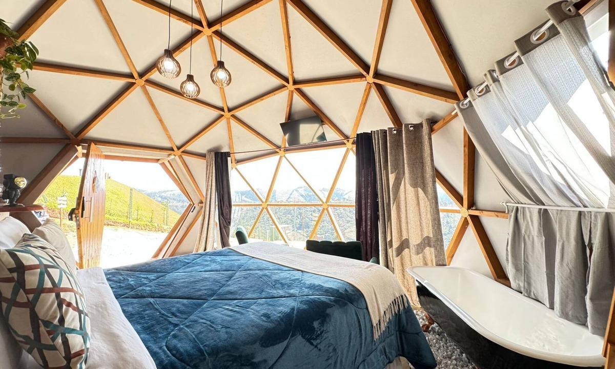 Campos do Jordao Cabin | Domo Geodésico com banheira