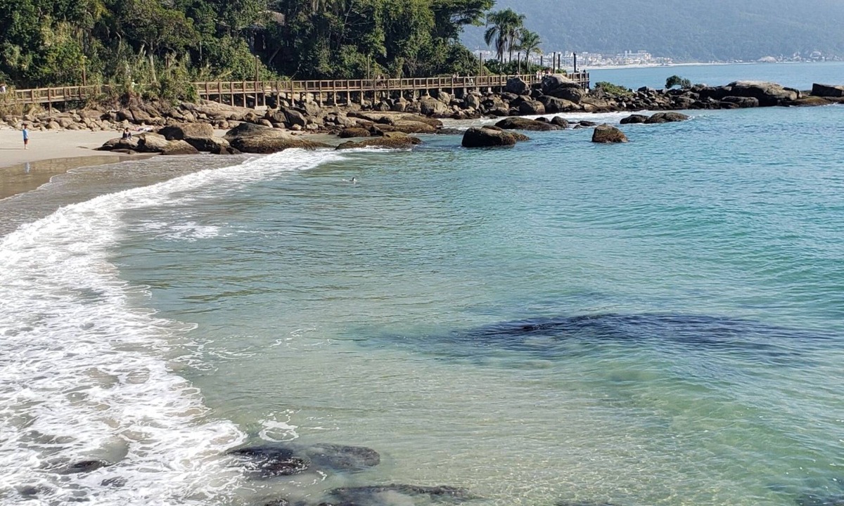Centro Apartment | Duplex apartment very close to Bombinhas beach.