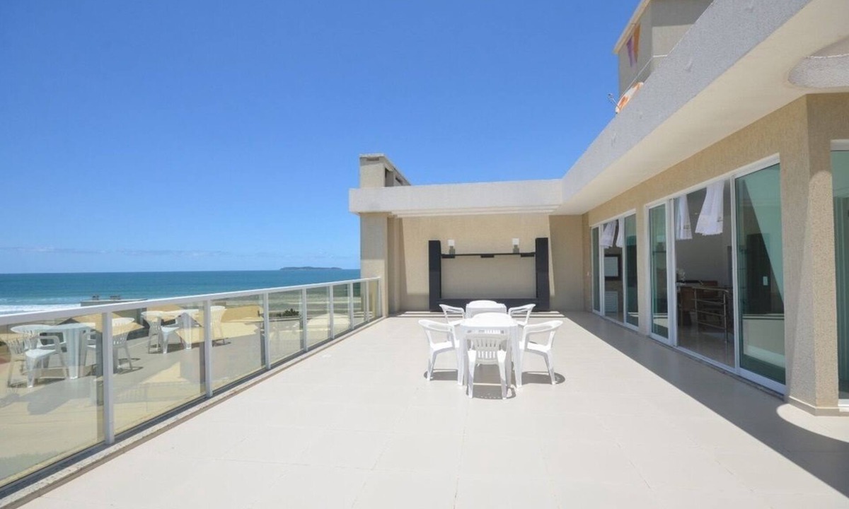 Mariscal Apartment | Duplex Penthouse 202 Areias do Mariscal Building - lush penthouse on the beach