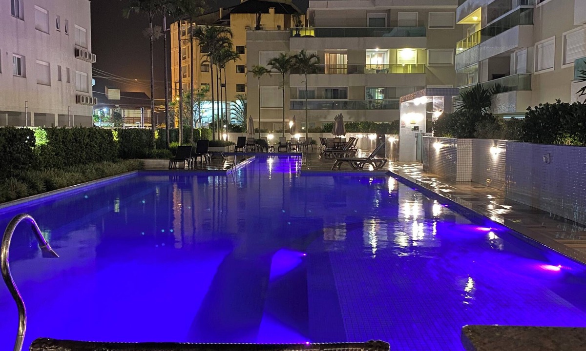 Ingleses Centro Apartment | Duplex penthouse near Ingleses beach.