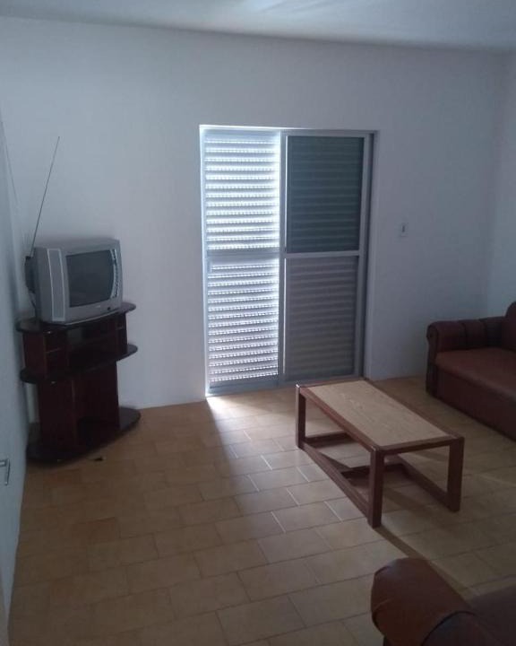 Laguna Apartment | Edificio Carlos José