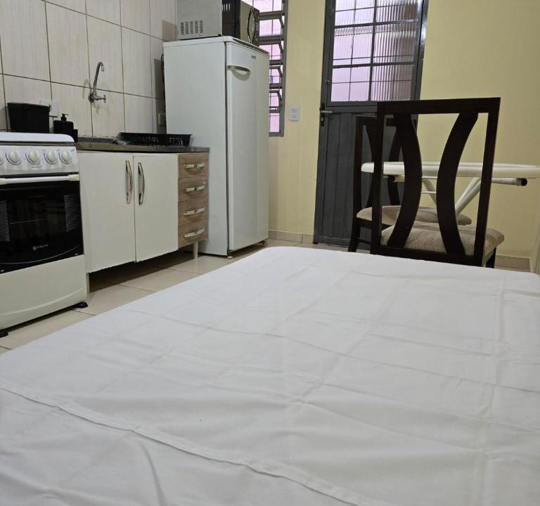 Maringa Apartment | Edificio Hayannes - 01 Quarto - Cozinha - Banheiro - Garagem Coberta - Self Check in - Taxa Para Hospede Com Pets