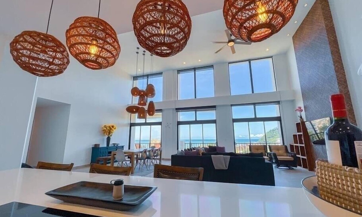 Jaco Apartment | Elegant Oceanview Penthouse - Steps from Jaco Beach & Nightlife
