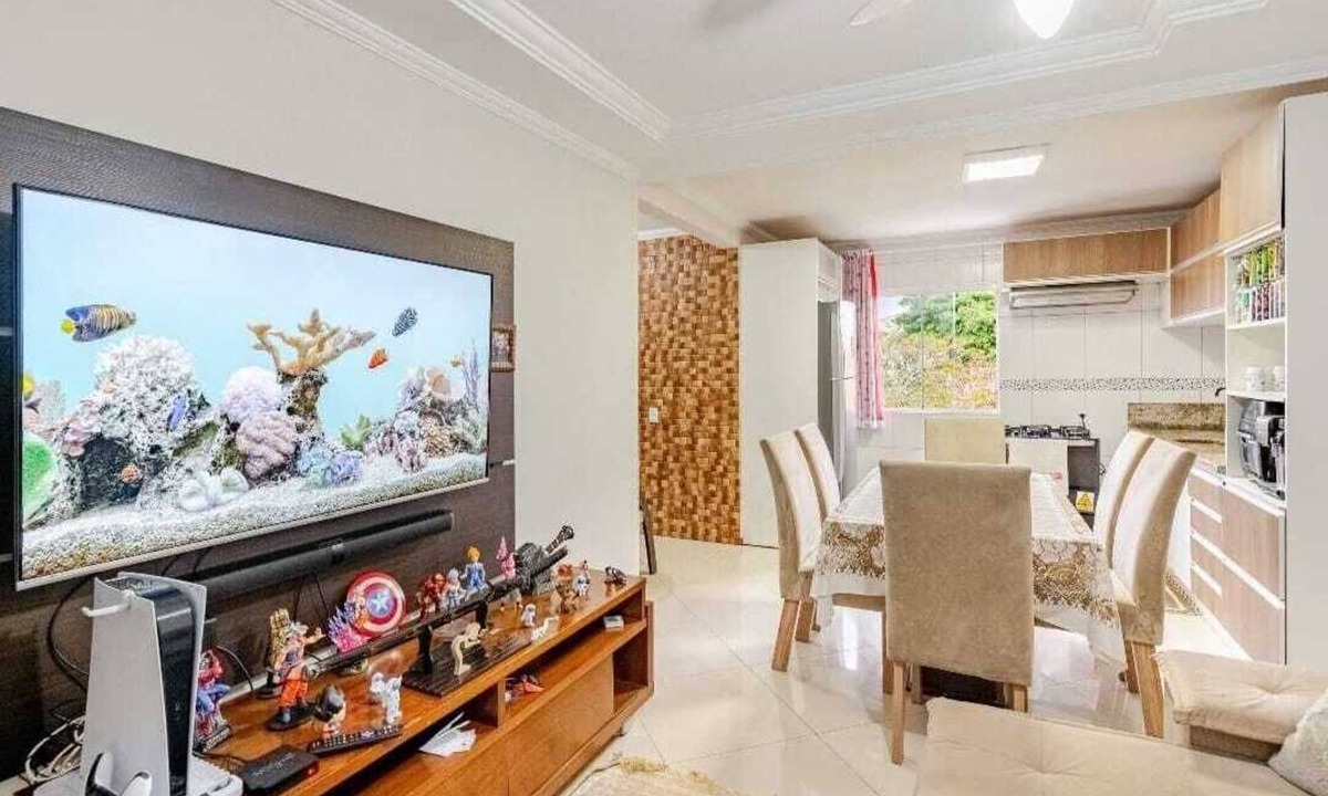 Ingleses do Rio Vermelho Apartment | English Terrace: 2 bedrooms, 3 beds, charcoal barbecue, air conditioning.