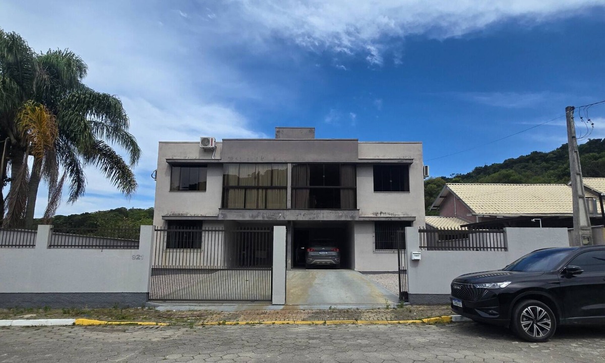 Centro House | ER21C - Bombinhas Center Residential