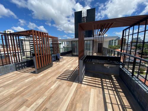 Jardim Oceania House | Espetacular Flat Storey Luxor no Bessa