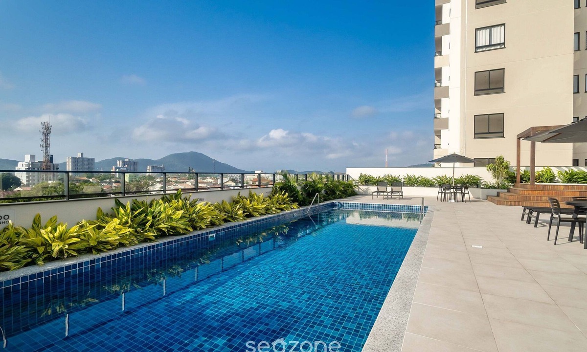 Praia da Armacao do Itapocoroi Apartment | Estadia completa com piscina a 400m da Praia da Armação - SKL