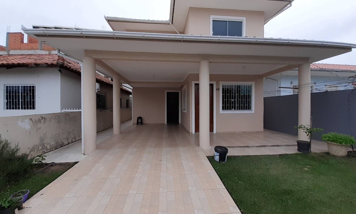 Ingleses do Rio Vermelho House | Excellent 3 bedroom house - Center of Ingleses
