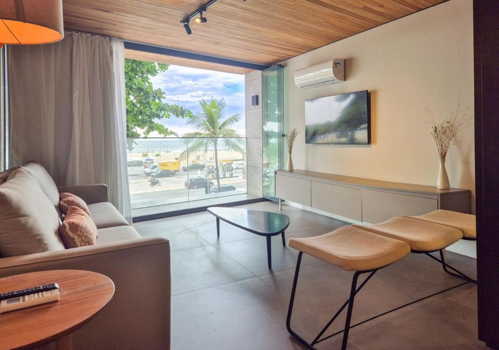 Copacabana Apartment | Exceptional Copa Beach House