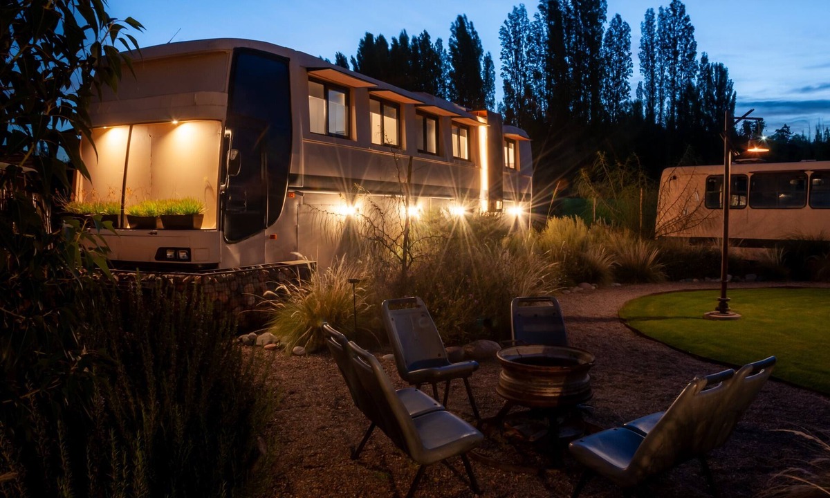 Vistalba Apartment | Experience Unique Bus Homes at Bondilodge - Your Perfect Getaway!