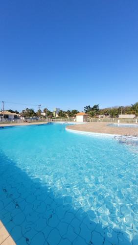 Araruama House | Férias em condomínio com piscina em Araruama
