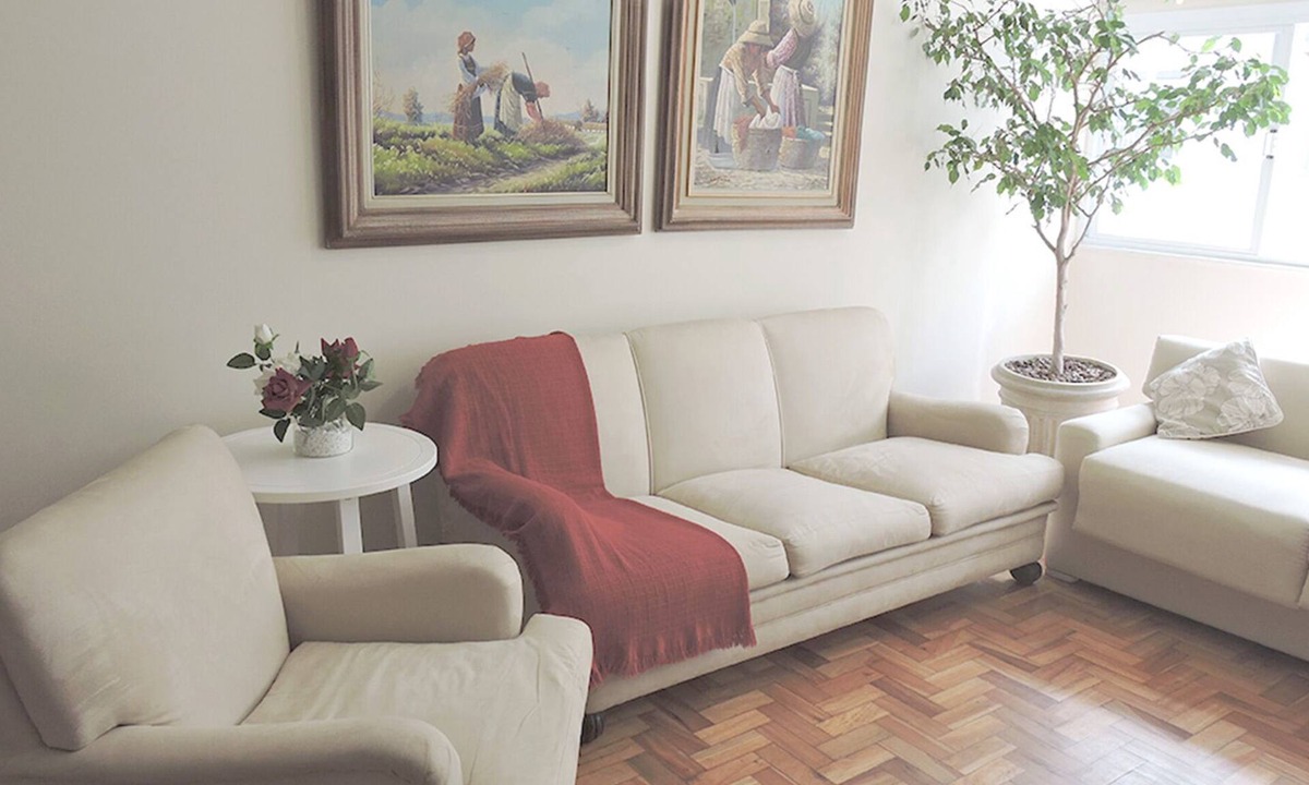 Copacabana Apartment | FABULOUS! 3 BEDROOMS ONE BLOCK FROM COPACABANA BEACH SLEEPS 8