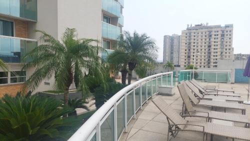 Centro Hotel | Flat com varanda, quarto de Morador Hotel 1112
