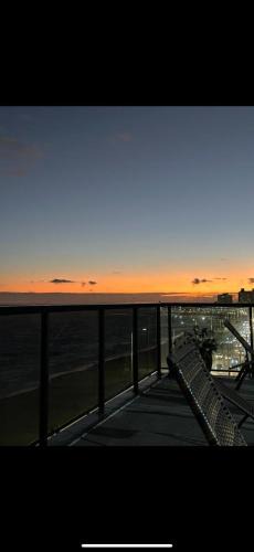 Pituba Apartment | Flat na Pituba e piscina rooftop na cobertura com vista para o mar 1 diária disponível