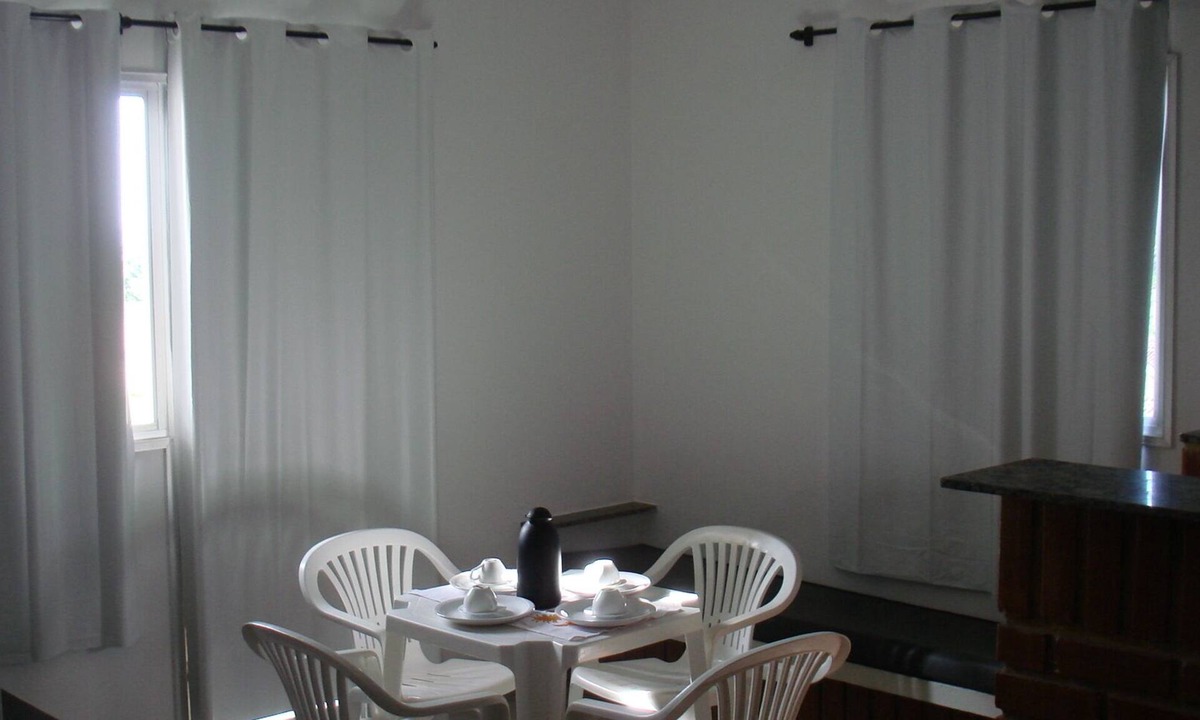 Anchieta Apartment | Furnished apartment in Praia dos Castelhanos, 80m from the beach.