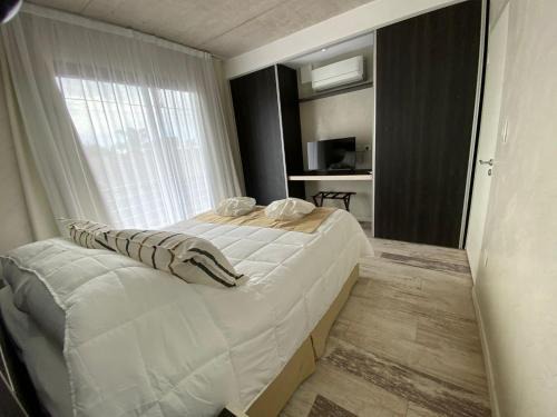 Canuelas Apartment | Glo apart hotel