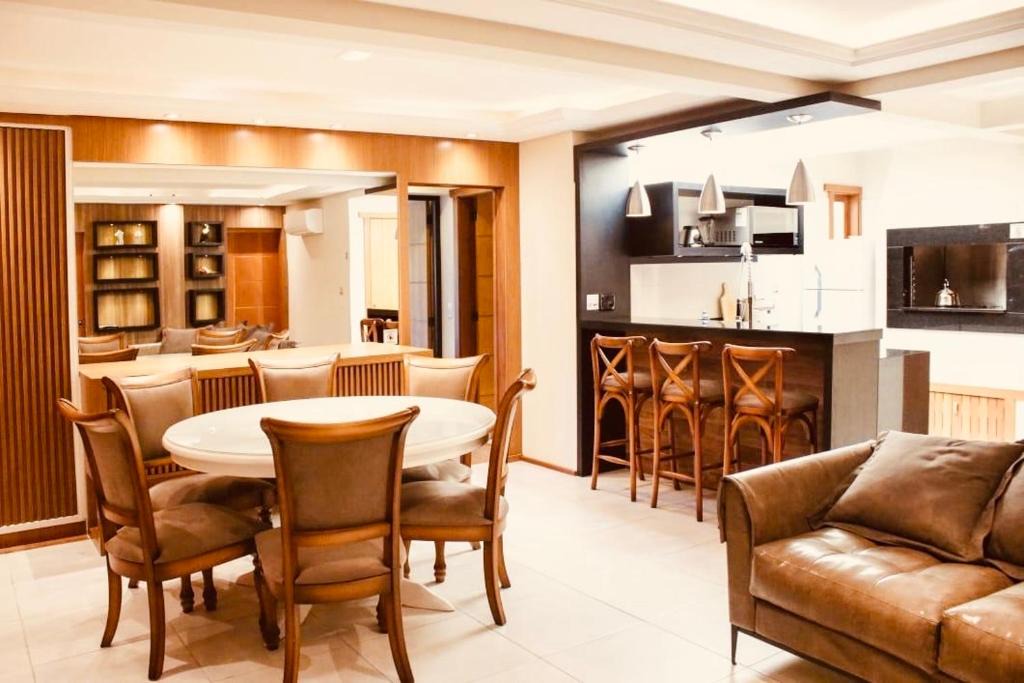 Dutra Apartment | Gramado COBERTURA 4quartos CLIMATIZADO