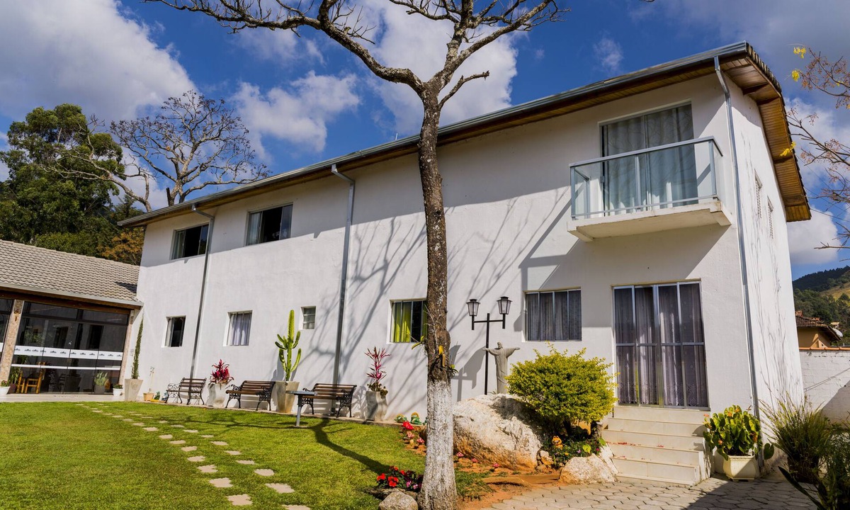 Costas House | GREEN DREAM FARM