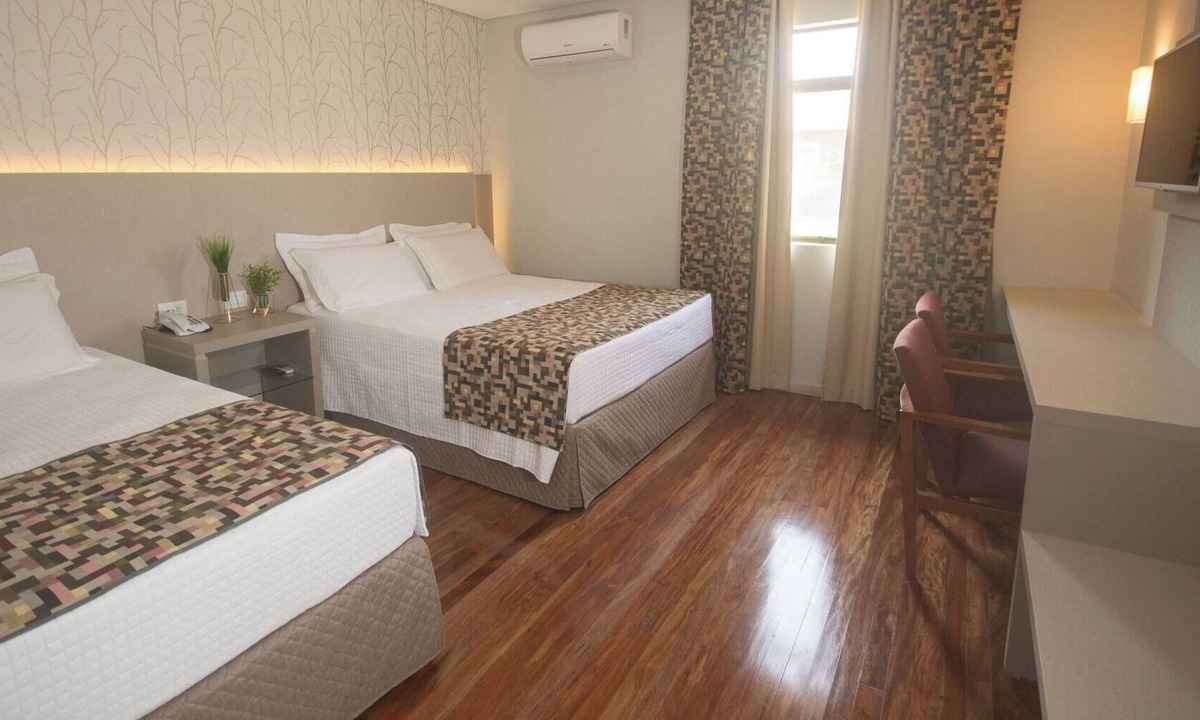 Foz do Iguacu Hotel | Group Getaway – 4 Spacious Suites for Families & Adventure Seekers