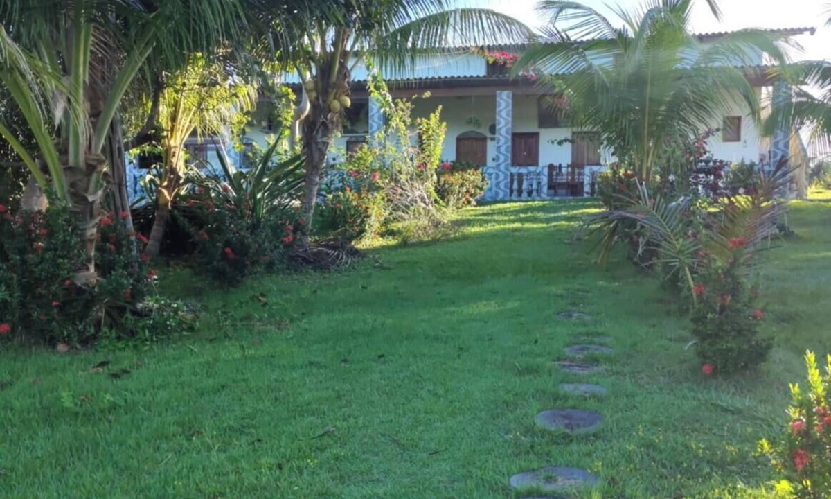 Silves House | Guesthouse facing Silves, 5 minutes from the bus terminal, with river access.