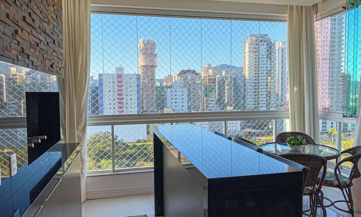 Castelo Branco Apartment | High Standard Apartment Itapema - Meia Praia