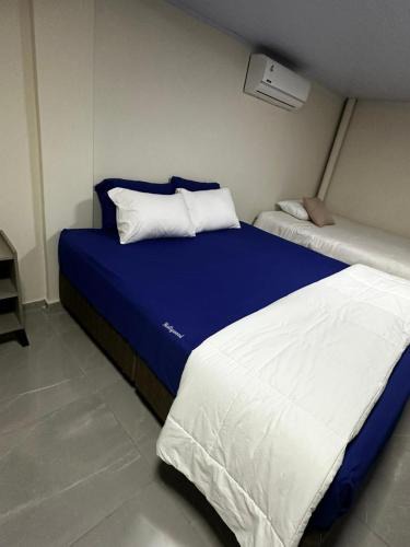Ciudad Del Este Hostel | Hollywood apartamentos