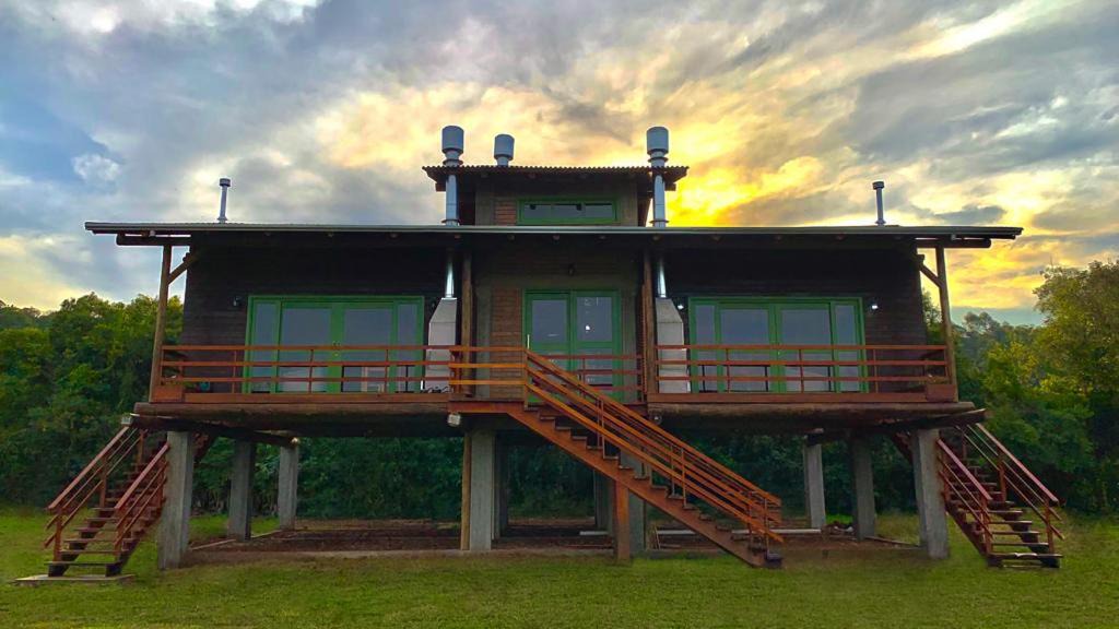 Bom Principio House | Hospedagem Bela Roça - Lareira, Passeio a cavalo, ovelhas
